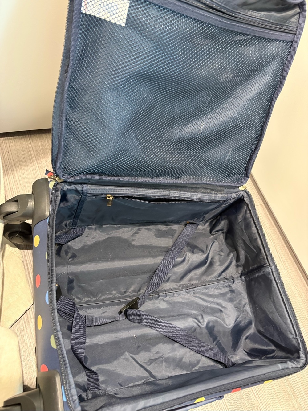 Vintage Cath Kidston Navy Polka Dot Rolling Suitcase - Picture 5 of 5